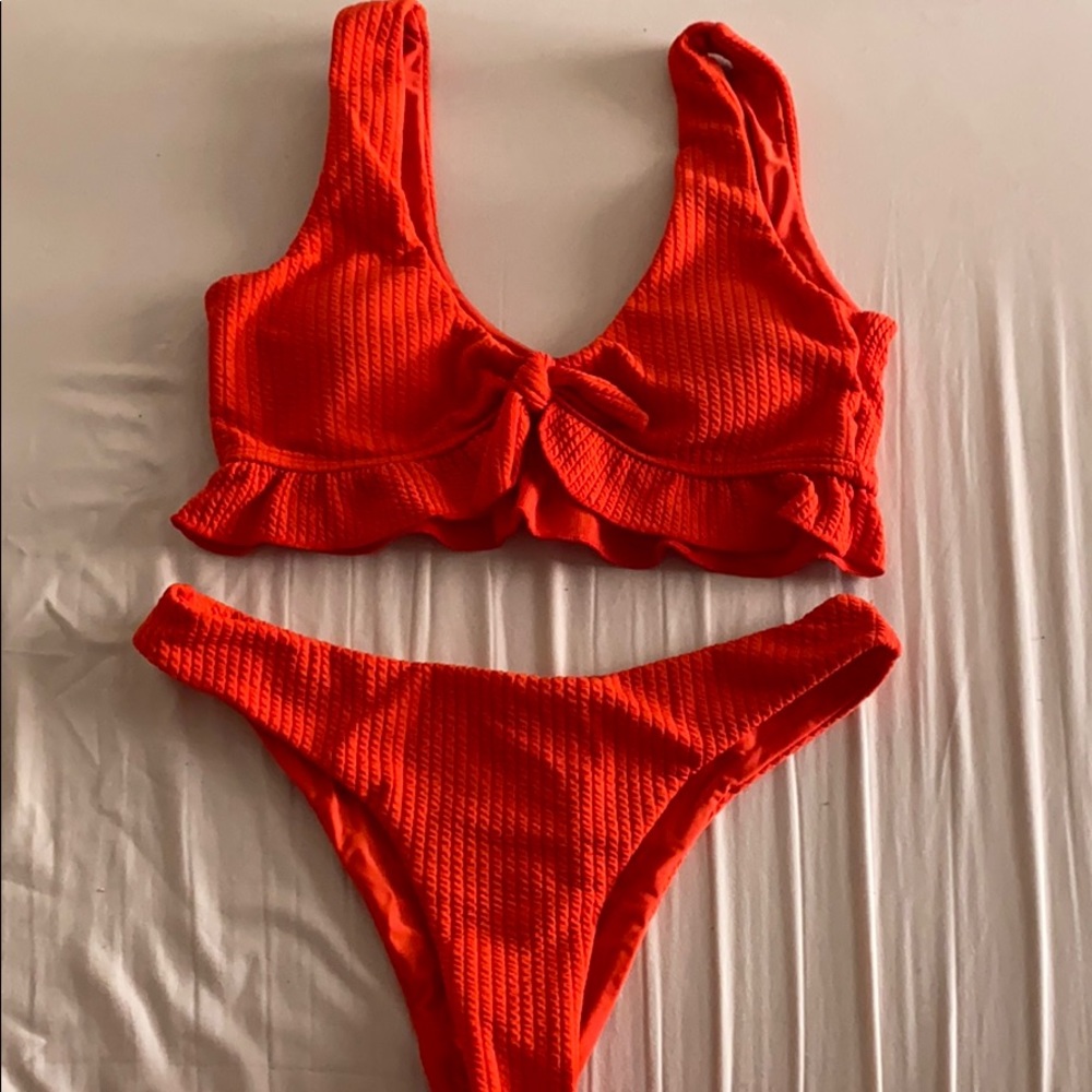 Red Ribbed Bikini - Picture 4 of 4